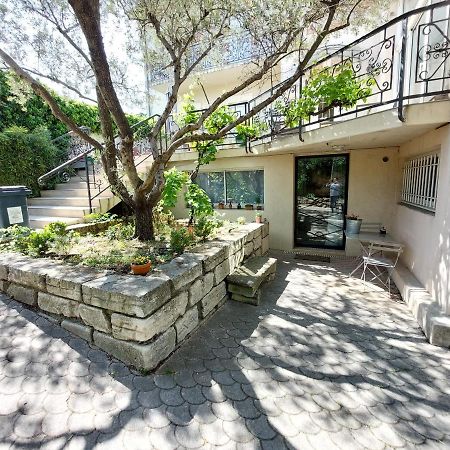 Studio Independant Pres Du Centre Ville Nîmes Eksteriør bilde