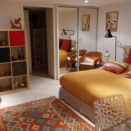 Studio Independant Pres Du Centre Ville Nîmes Eksteriør bilde